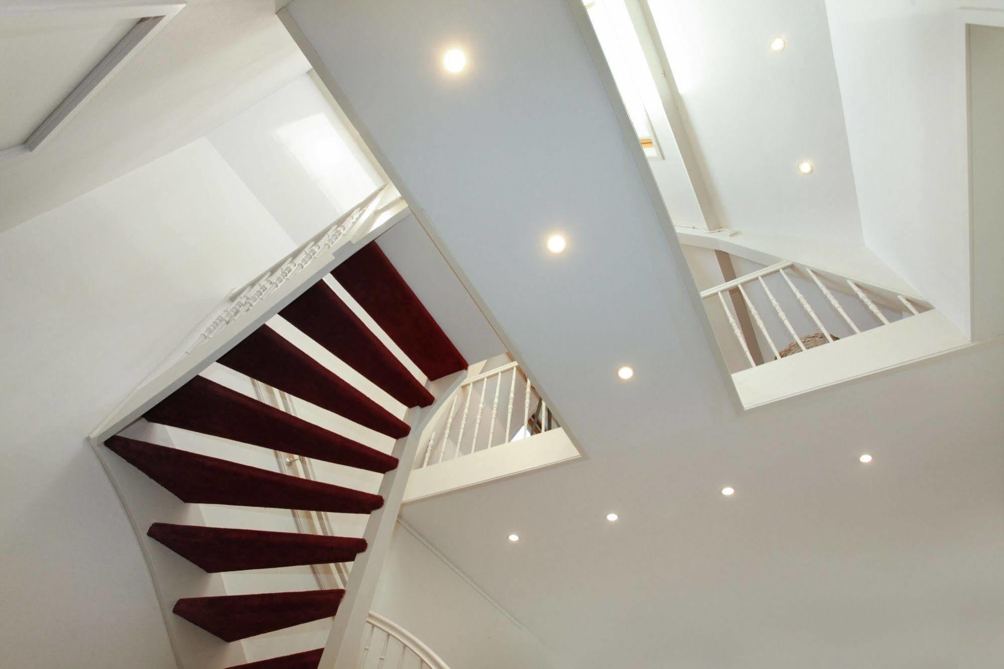 Stayci Serviced Apartments Noordeinde デン・ハーグ エクステリア 写真