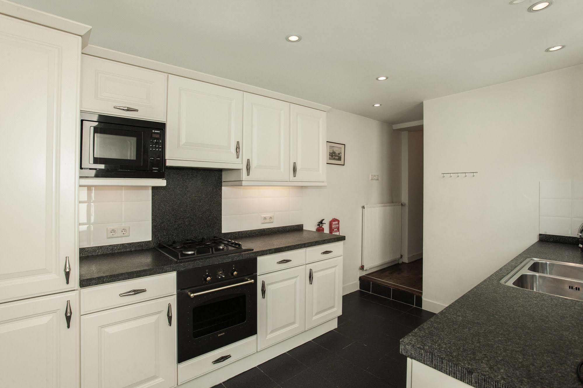 Stayci Serviced Apartments Noordeinde デン・ハーグ エクステリア 写真